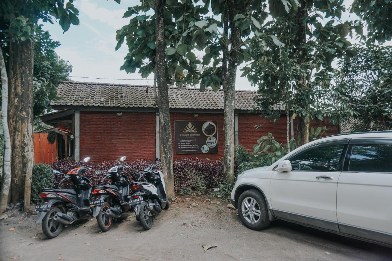 Cempaka Borobudur Guest House Magelang Exterior photo